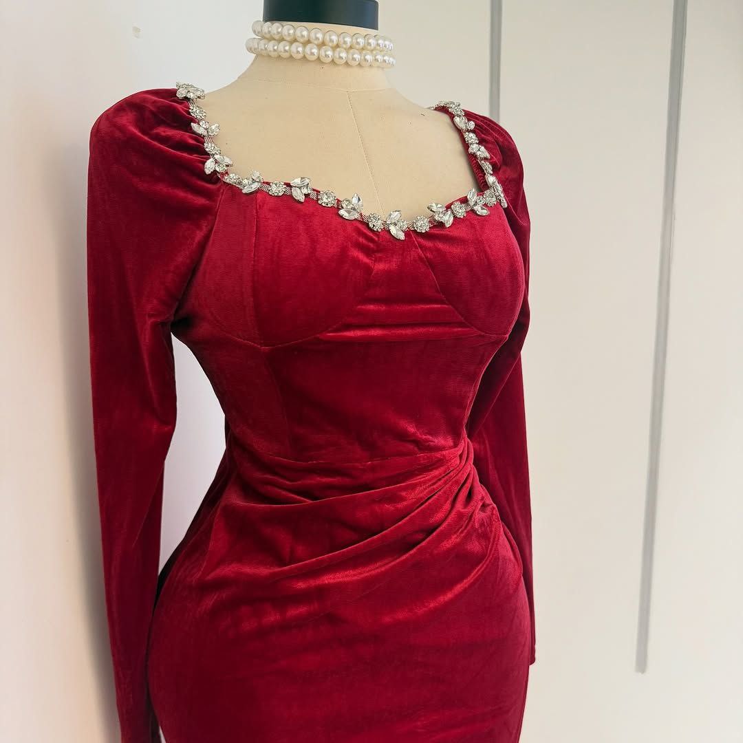Robe slim en velours à manches sulfpour femme